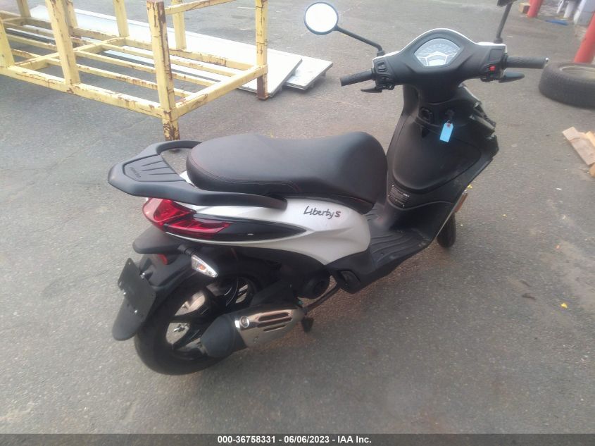 2022 PIAGGIO LIBERTY 50/50 S ZAPC546BXN7002172