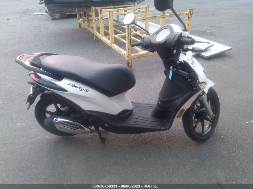 2022 PIAGGIO LIBERTY 50/50 S ZAPC546BXN7002172