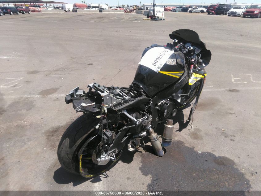 2006 SUZUKI GSX-R750 K6 - JS1GR7KA162105673