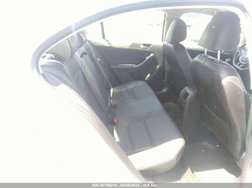 2018 VOLKSWAGEN JETTA 1.4T - 3VWDB7AJ0JM261345