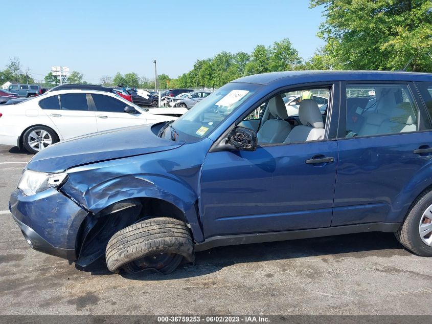 2013 SUBARU FORESTER 2.5X - JF2SHAAC0DH414226