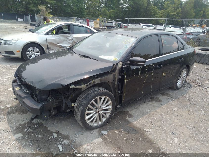 2013 VOLKSWAGEN JETTA SEDAN TDI W/PREMIUM/NAV - 3VWLL7AJ8DM367443