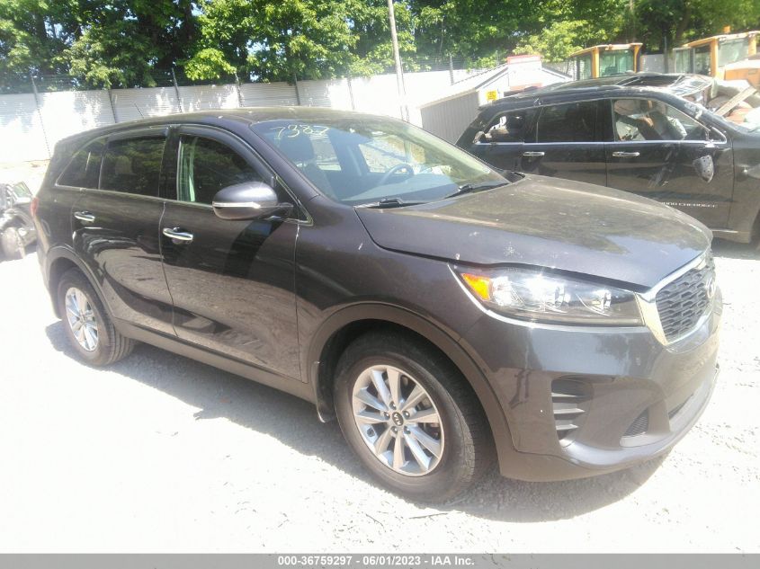 2019 KIA SORENTO LX - 5XYPG4A35KG537387