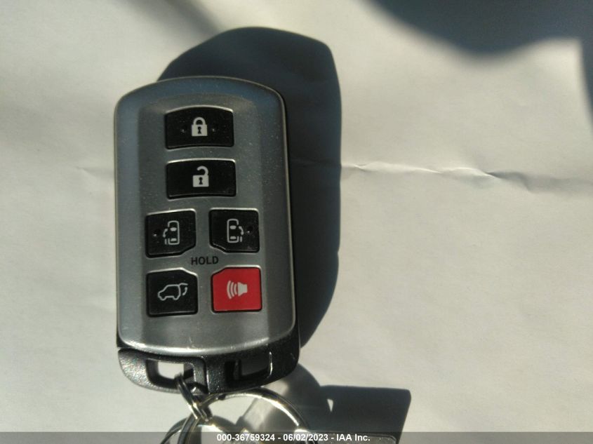 2015 TOYOTA SIENNA LTD/XLE/XLE PREMIUM - 5TDDK3DC2FS104223