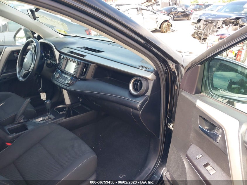 VIN 2T3WFREV2JW457522 2018 TOYOTA RAV4 XLE/ADVENTURE