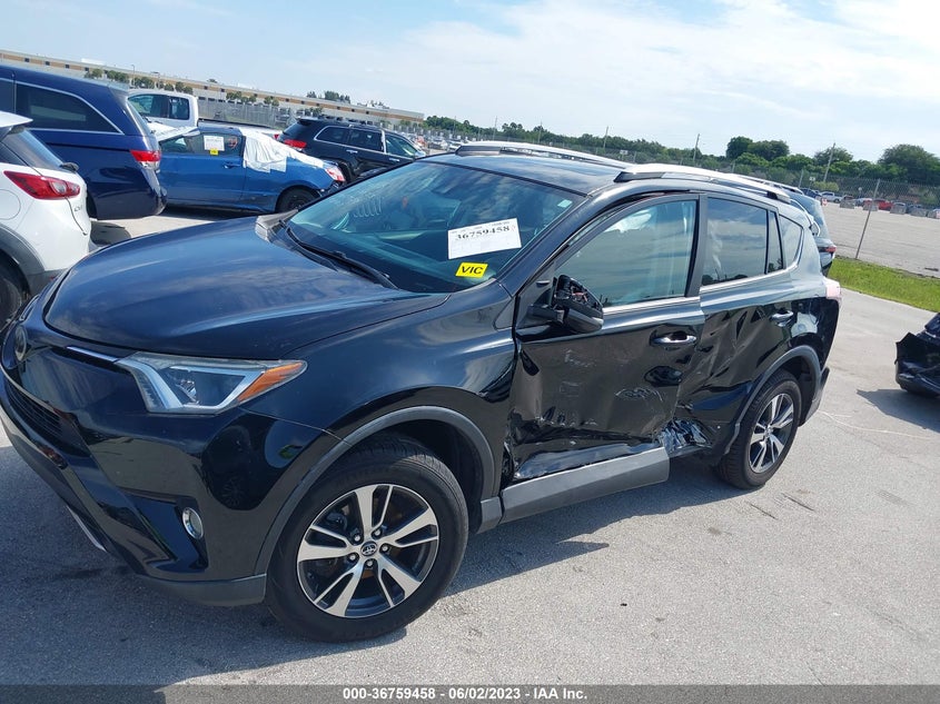 VIN 2T3WFREV2JW457522 2018 TOYOTA RAV4 XLE/ADVENTURE