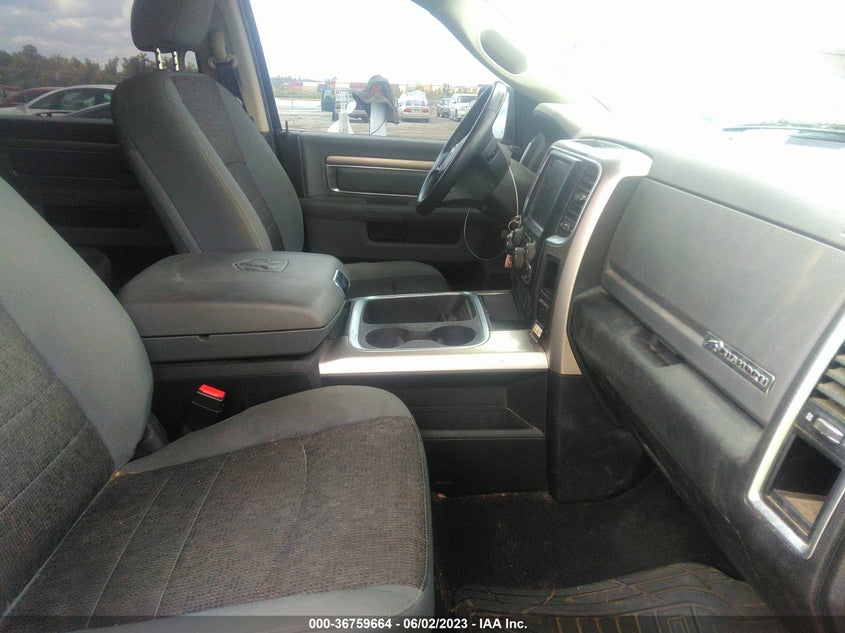VIN 1C6RR7LG8HS559513 2017 RAM 1500 BIG HORN