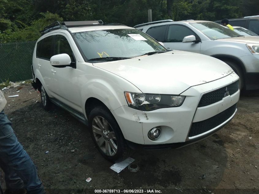 2013 MITSUBISHI OUTLANDER SE - JA4AS3AWXDU021983