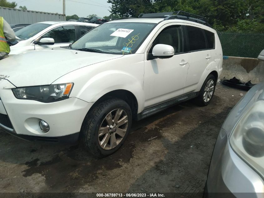 2013 MITSUBISHI OUTLANDER SE - JA4AS3AWXDU021983