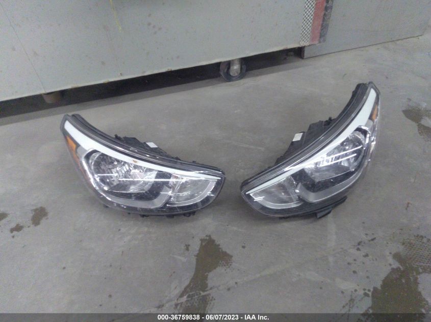 2017 HYUNDAI ACCENT SE - KMHCT4AE5HU311932