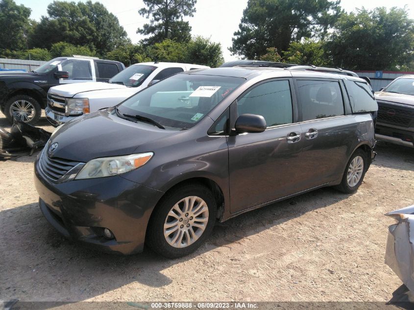 2015 TOYOTA SIENNA XLE/XLE AAS/LTD - 5TDYK3DC3FS589246