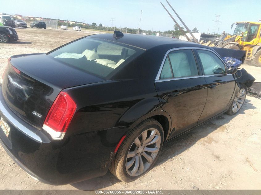 2017 CHRYSLER 300 LIMITED - 2C3CCAAG5HH584560