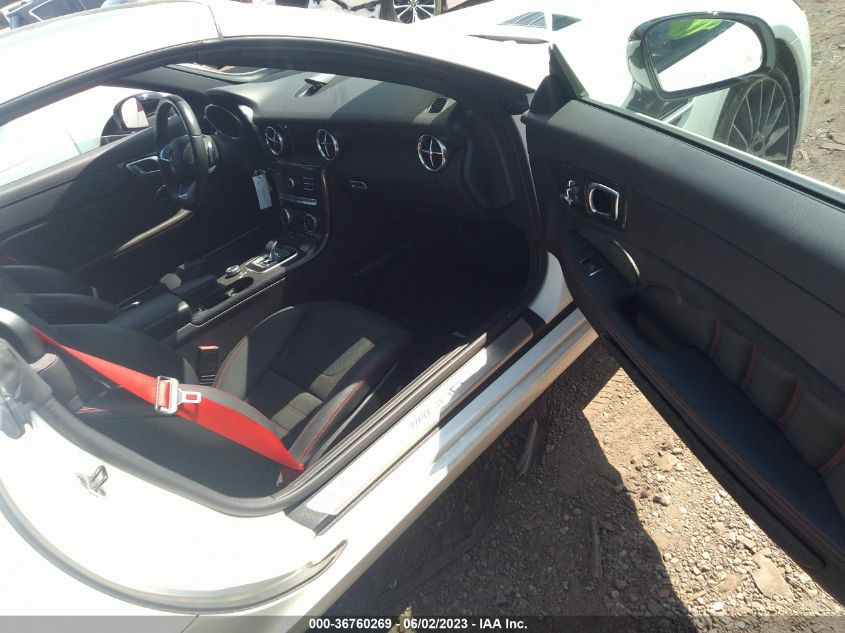 2018 MERCEDES-BENZ SLC AMG SLC 43 WDDPK6GA8JF146936