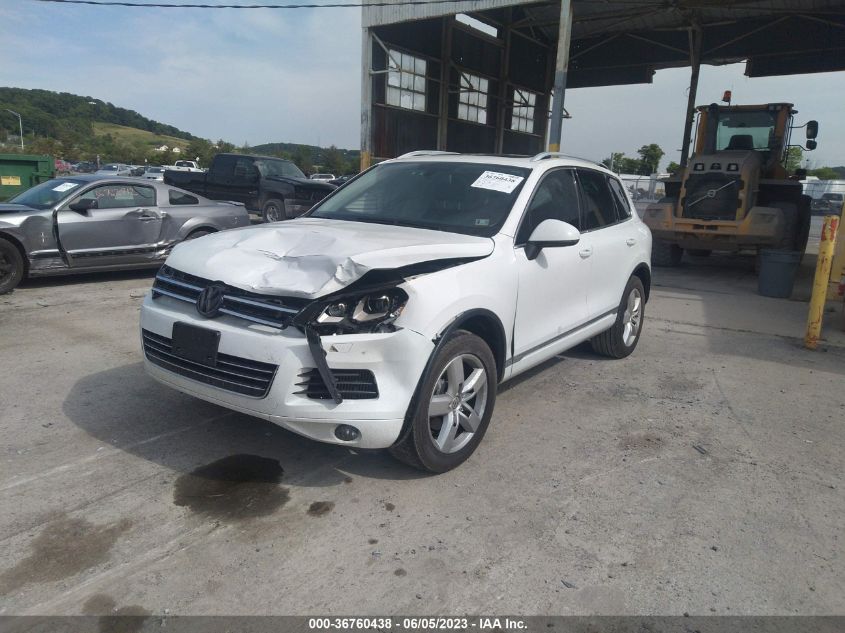 2014 VOLKSWAGEN TOUAREG V6 TDI - WVGEP9BP3ED003826