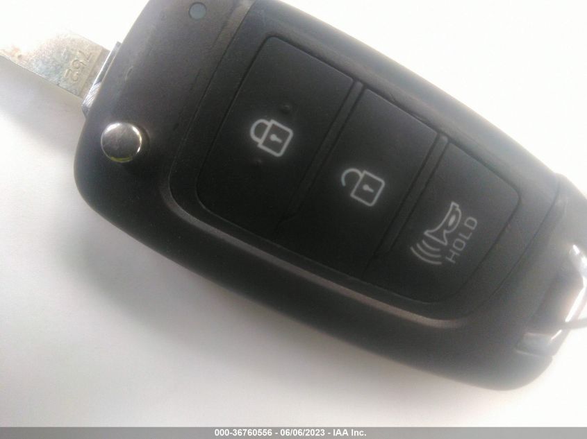 2020 HYUNDAI VENUE SE - KMHRB8A33LU015142