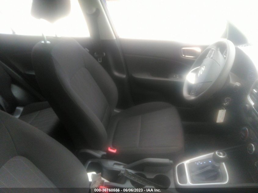 2020 HYUNDAI VENUE SE - KMHRB8A33LU015142
