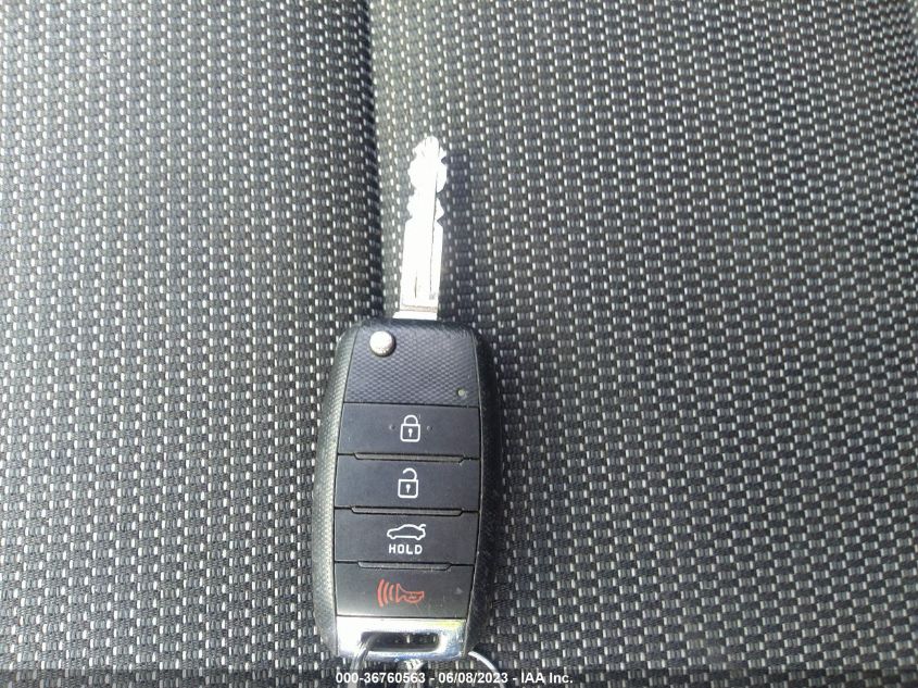 2017 KIA FORTE LX - 3KPFK4A78HE011662