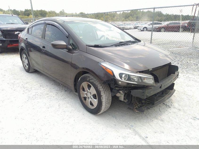 2017 KIA FORTE LX - 3KPFK4A78HE011662