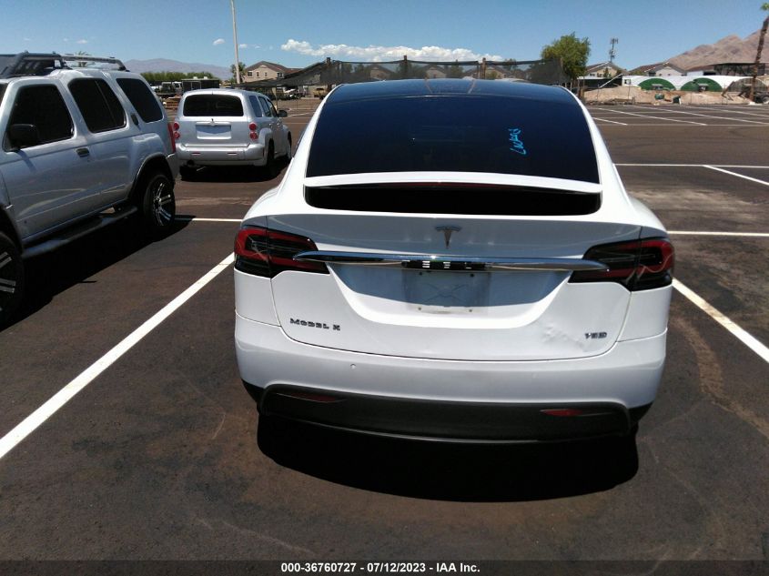 2018 TESLA MODEL X 75D/100D/P100D - 5YJXCBE26JF121386