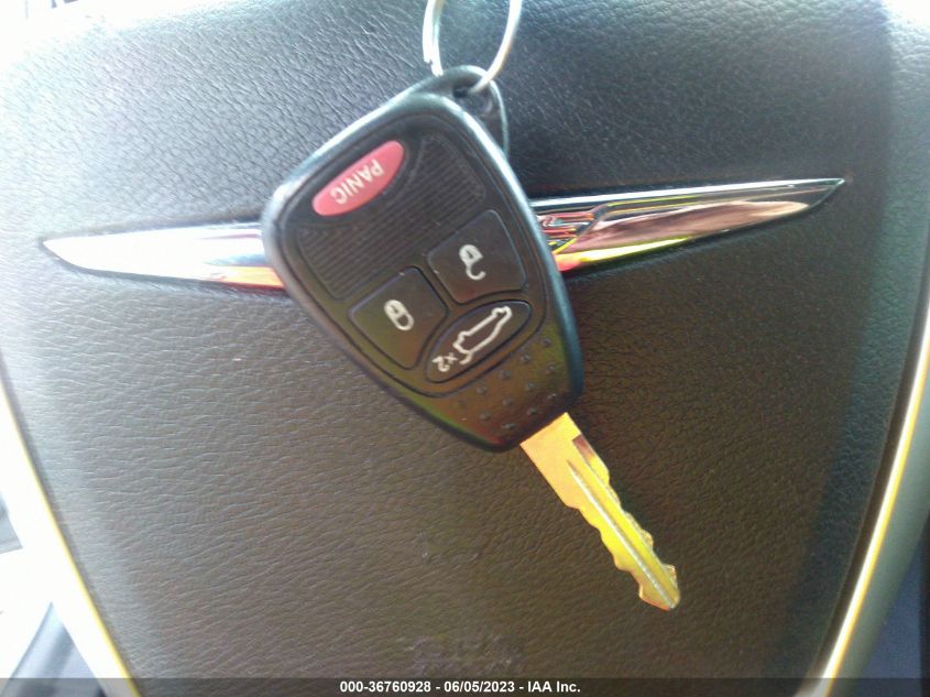 2013 CHRYSLER 200 TOURING - 1C3CCBBB6DN714193