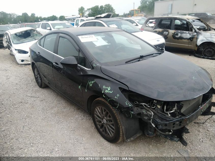 2018 CHEVROLET CRUZE LT - 1G1BE5SM6J7104419