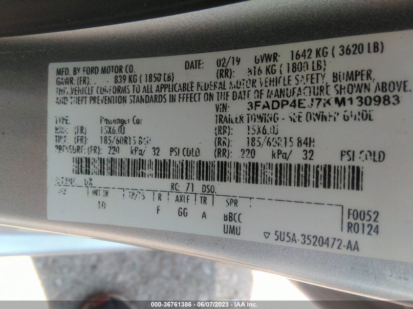 VIN 3FADP4EJ7KM130983 2019 FORD FIESTA SE