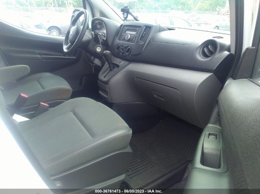 2015 NISSAN NV200 S - 3N6CM0KNXFK712217