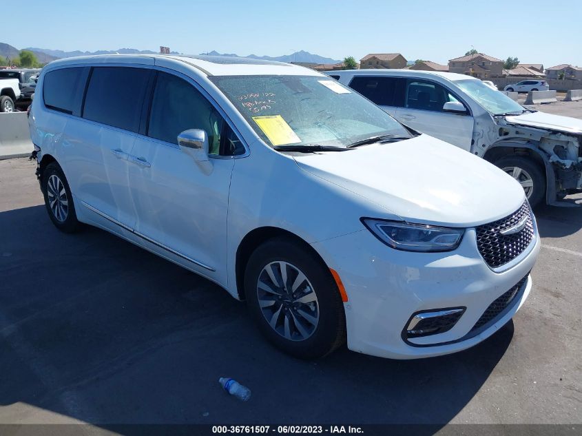 2022 CHRYSLER PACIFICA HYBRID LIMITED - 2C4RC1S7XNR203117