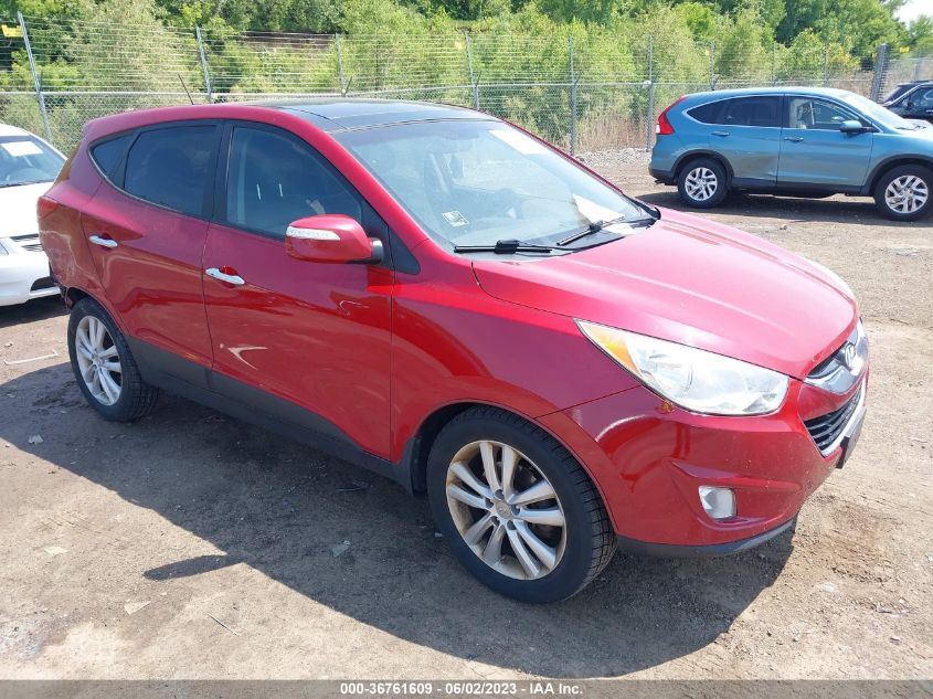 2013 HYUNDAI TUCSON LIMITED - KM8JUCAC4DU610075