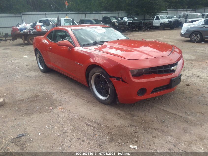 2013 CHEVROLET CAMARO LS - 2G1FA1E32D9147196