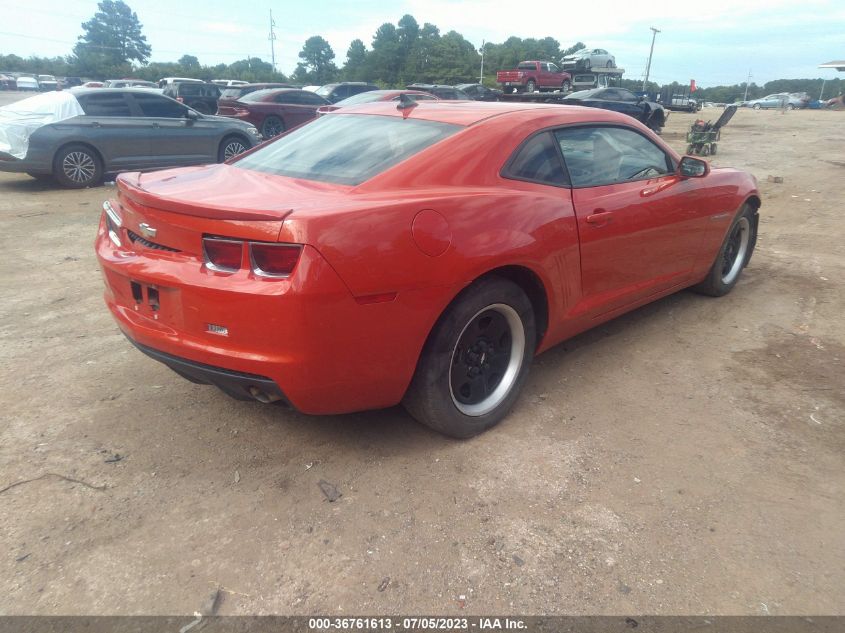 2013 CHEVROLET CAMARO LS - 2G1FA1E32D9147196