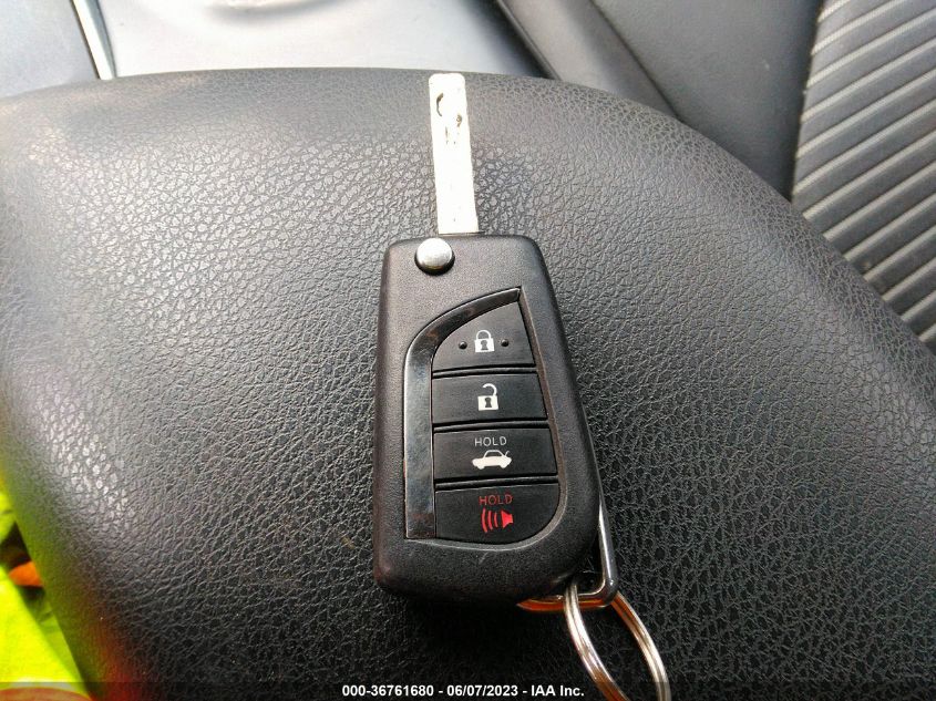 2020 TOYOTA CAMRY SE - 4T1G11AKXLU907588
