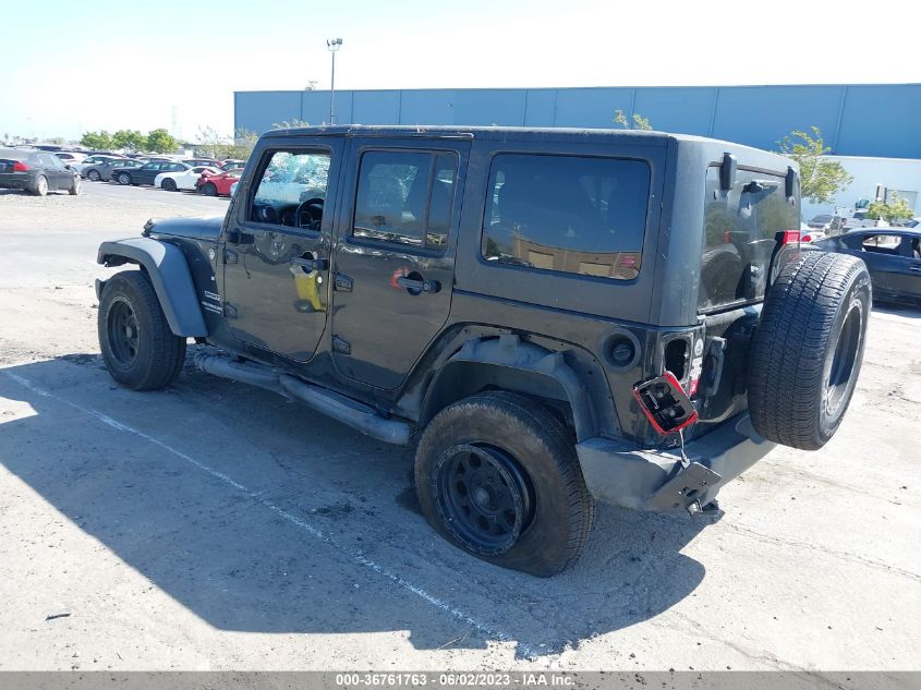 2015 JEEP WRANGLER UNLIMITED SPORT - 1C4BJWDG5FL546073