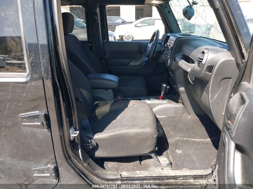 2015 JEEP WRANGLER UNLIMITED SPORT - 1C4BJWDG5FL546073
