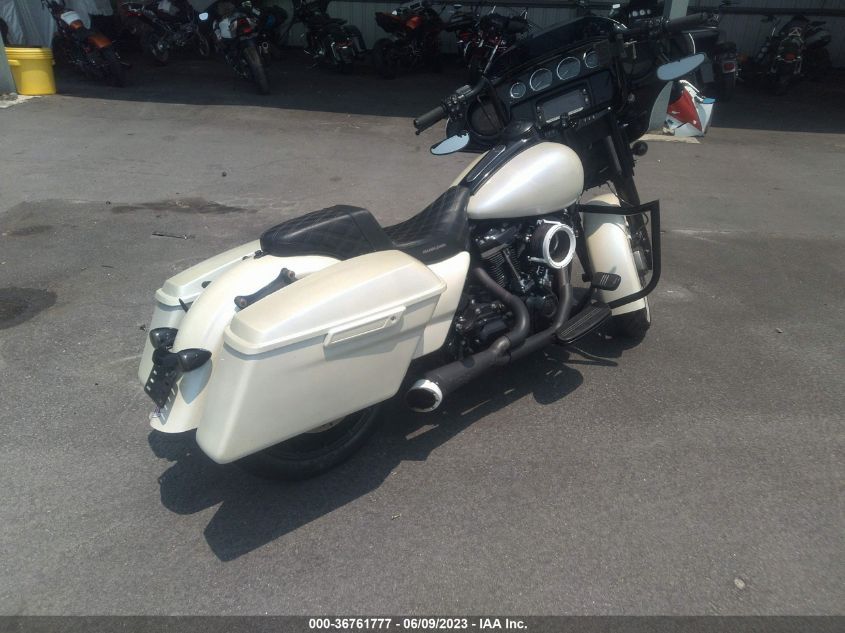 2018 HARLEY-DAVIDSON FLHXS STREET GLIDE SPECIAL - 1HD1KRC13JB612821