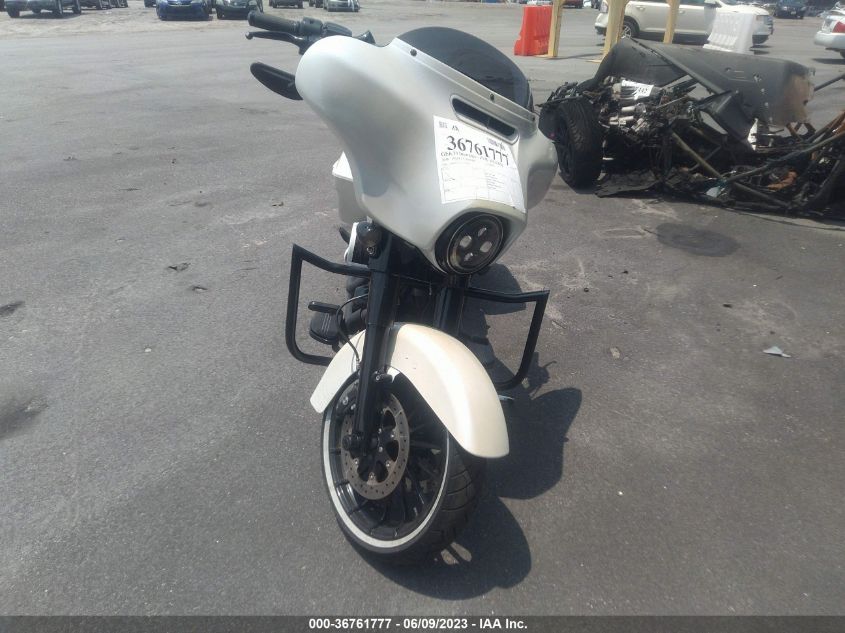 2018 HARLEY-DAVIDSON FLHXS STREET GLIDE SPECIAL - 1HD1KRC13JB612821