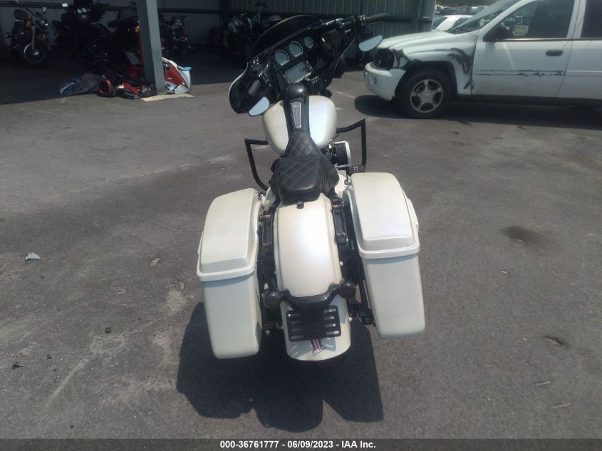 2018 HARLEY-DAVIDSON FLHXS STREET GLIDE SPECIAL - 1HD1KRC13JB612821