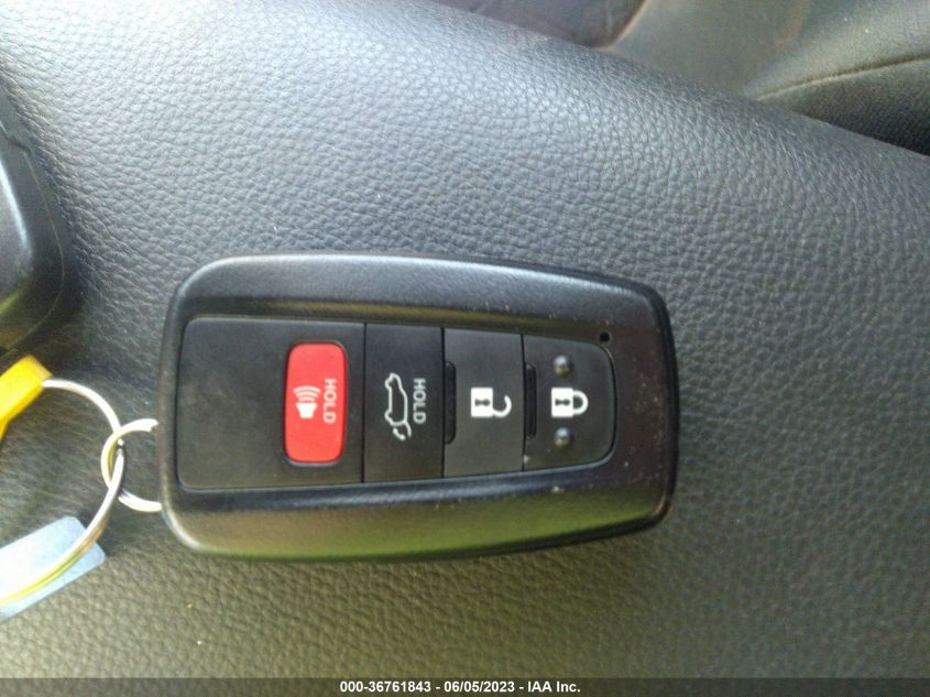 2021 TOYOTA RAV4 XLE - 2T3P1RFV4MC229772