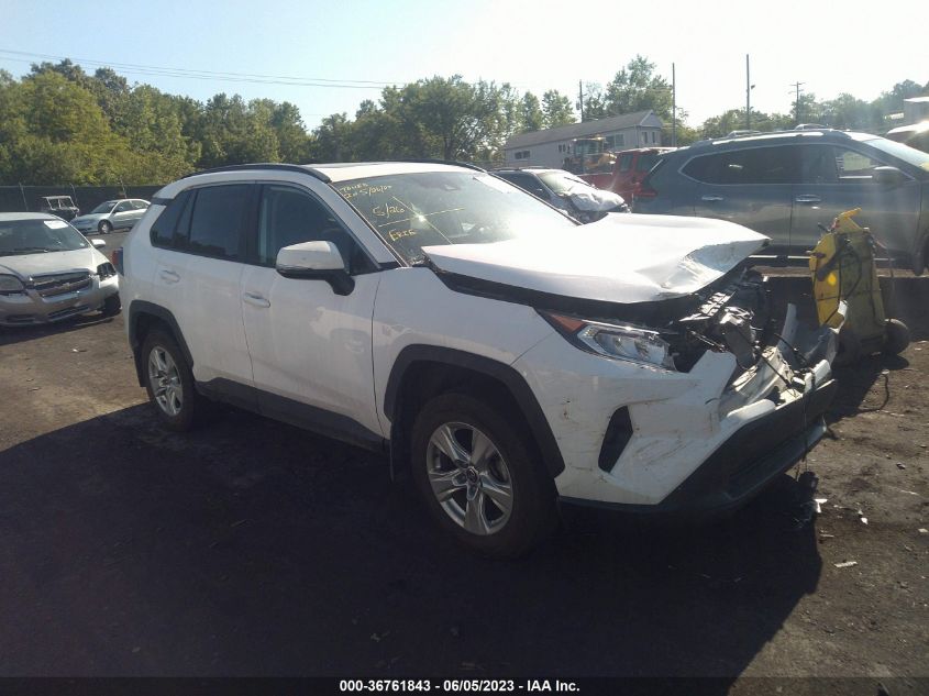 2021 TOYOTA RAV4 XLE - 2T3P1RFV4MC229772