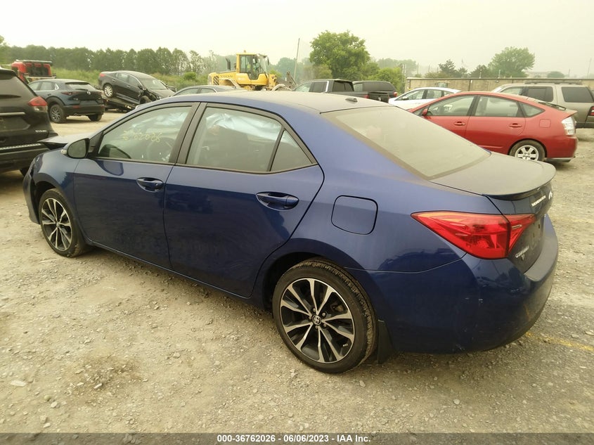 VIN 2T1BURHE4HC829852 2017 TOYOTA COROLLA SE