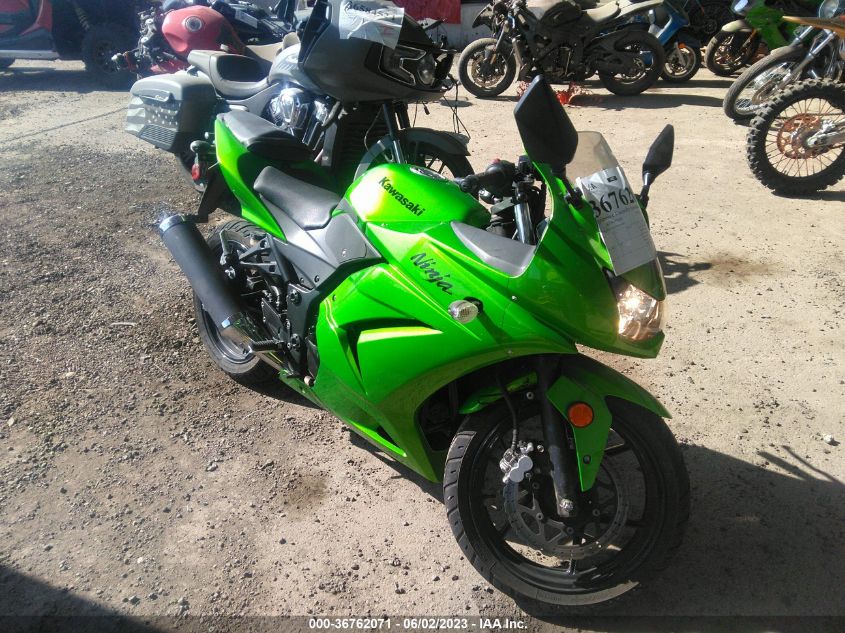 2012 KAWASAKI EX250 J - JKAEXMJ12CDA96644