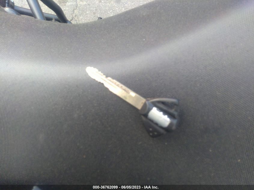 2018 SUZUKI GSX-S750 M/Z - JS1C533D7J2100465