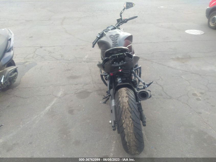 2018 SUZUKI GSX-S750 M/Z - JS1C533D7J2100465