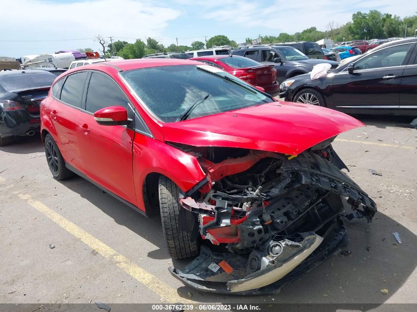 2015 FORD FOCUS SE - 1FADP3K24FL244857