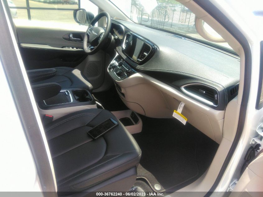 2023 CHRYSLER PACIFICA HYBRID TOURING L - 2C4RC1L74PR569298