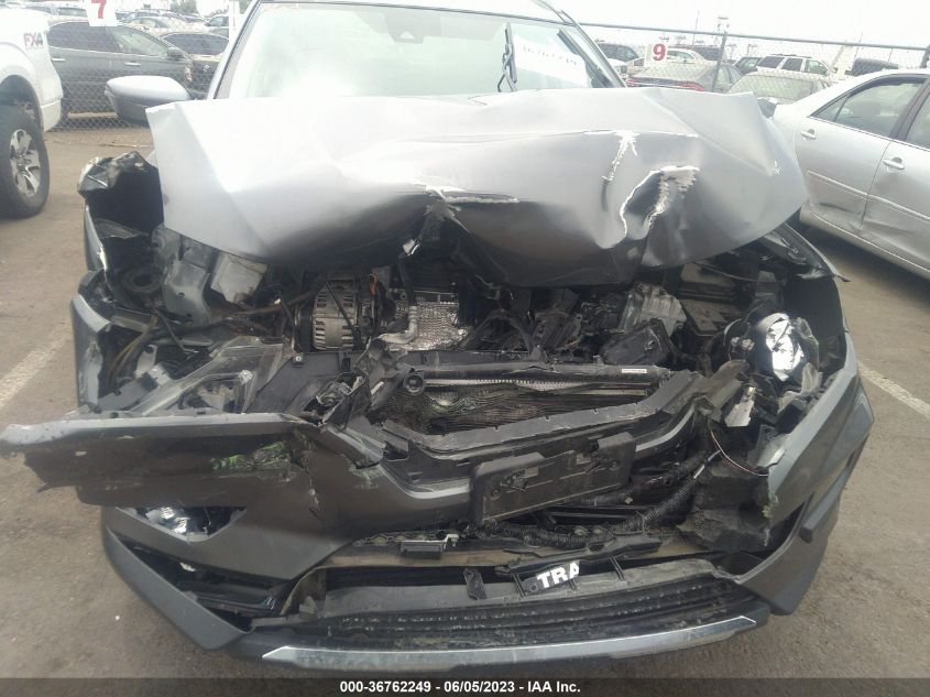 2019 NISSAN ROGUE SV - JN8AT2MT3KW252745
