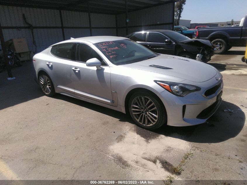 2018 KIA STINGER BASE - KNAE15LA9J6011160