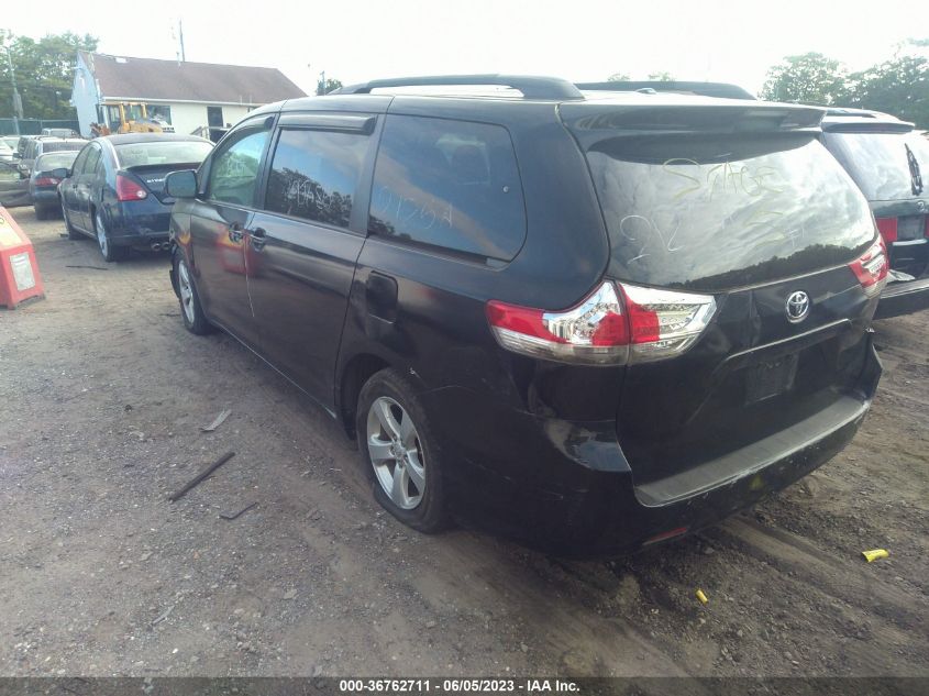 2013 TOYOTA SIENNA LE - 5TDKK3DCXDS287133