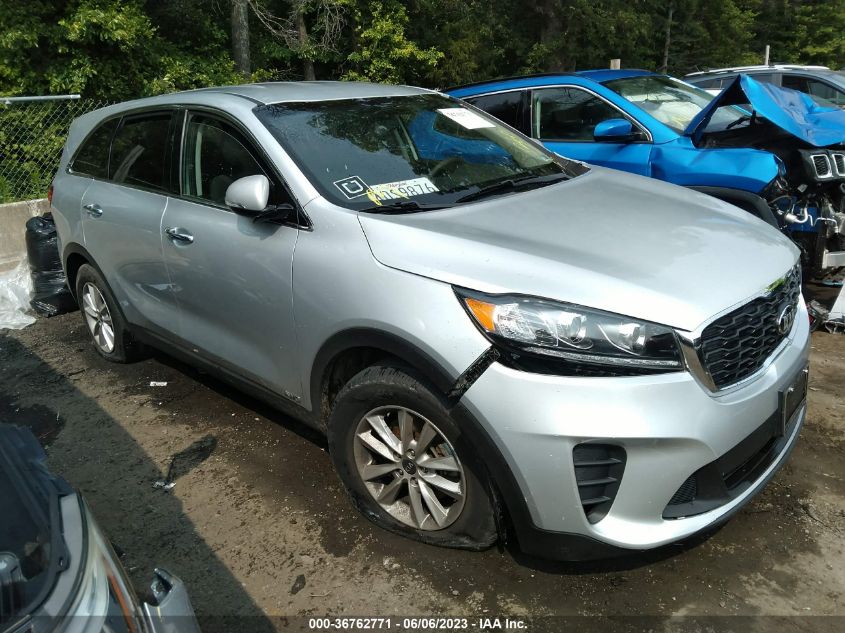 2019 KIA SORENTO LX V6 - 5XYPGDA53KG488627