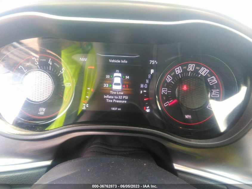 2020 DODGE CHALLENGER SXT - 2C3CDZAGXLH211051